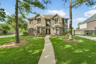 15730 Lake Loop Dr, Cypress, TX 77433 - Photo 39