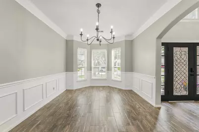 15730 Lake Loop Drive, Cypress, TX 77433 - Photo 7
