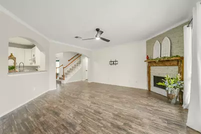 15730 Lake Loop Drive, Cypress, TX 77433 - Photo 11