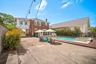 1606 Rosenberg St, Galveston, TX 77550 - Photo 43