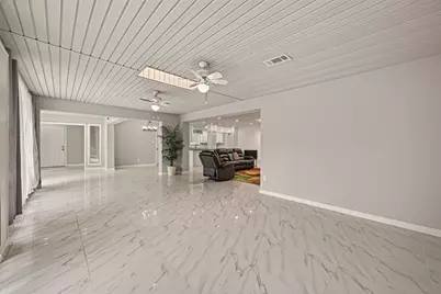 5207 Bent Bough Lane, Houston, TX 77088 - Photo 7
