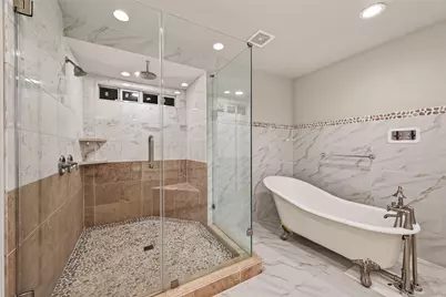 5207 Bent Bough Lane, Houston, TX 77088 - Photo 39