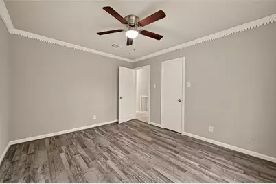 5207 Bent Bough Lane, Houston, TX 77088 - Photo 19