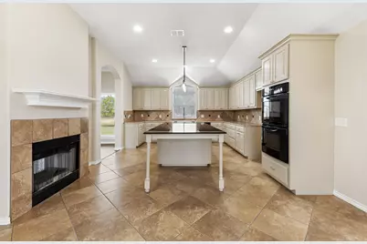 6100 Whitetail Lane, Bryan, TX 77808 - Photo 11