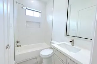 2122 Blalock Rd, Houston, TX 77080 - Photo 33