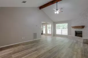31 Maywind Ct, The Woodlands, TX 77381 - Photo 5