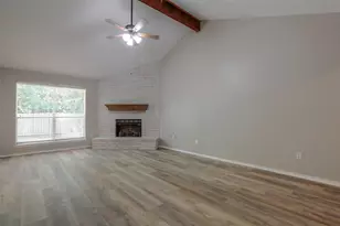 31 Maywind Ct, The Woodlands, TX 77381 - Photo 9
