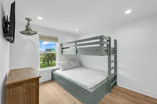 2477 Gilmore, Crystal Beach, TX 77650 - Photo 27