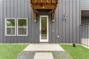 4303 Buck St, Houston, TX 77020 - Photo 3