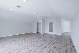 13110 Highbury View Ct, Houston, TX 77047 - Photo 7