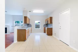 13110 Highbury View Ct, Houston, TX 77047 - Photo 5