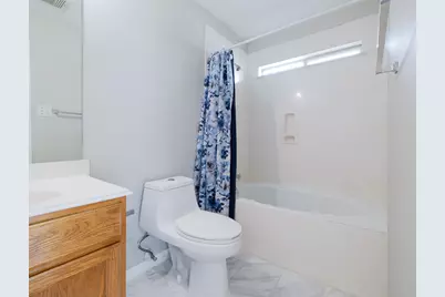 13110 Highbury View Court, Houston, TX 77047 - Photo 9