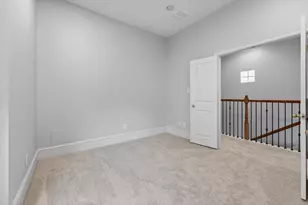 931 W 23rd St, Houston, TX 77008 - Photo 35