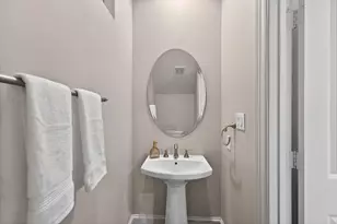 931 W 23rd St, Houston, TX 77008 - Photo 15
