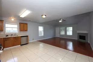 7430 Pouter Dr, Houston, TX 77083 - Photo 11