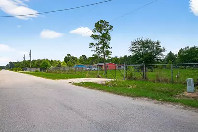 2425 County Road 3479B, Cleveland, TX 77327 - Photo 9