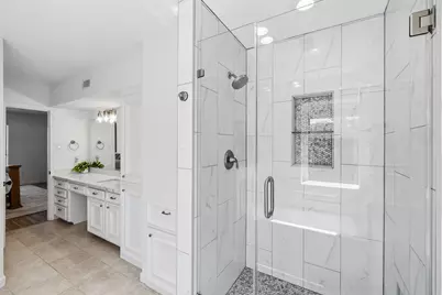 310 Pecan Loop Drive, Baytown, TX 77523 - Photo 17