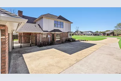 310 Pecan Loop Drive, Baytown, TX 77523 - Photo 39