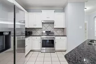 1223 Lexington Green Dr, Missouri City, TX 77459 - Photo 9