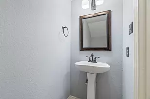 1223 Lexington Green Dr, Missouri City, TX 77459 - Photo 15