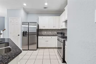 1223 Lexington Green Drive, Missouri City, TX 77459 - Photo 7