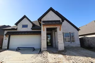 11847 Sawgrass Dr, Mont Belvieu, TX 77523 - Photo 1