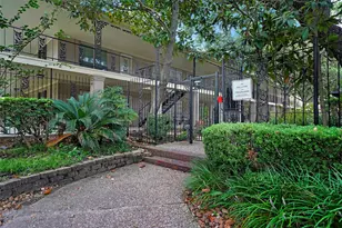 11550 Chimney Rock Rd, Houston, TX 77035 - Photo 7