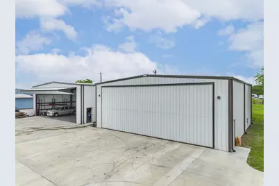 1835 County Road 130, Pearland, TX 77581 - Photo 3