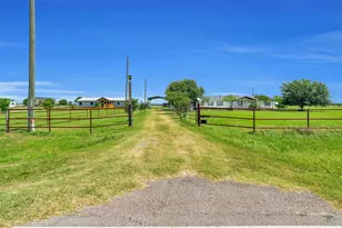 37038 Bell Rd, Waller, TX 77484 - Photo 7