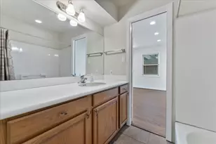 4206 Law St, Houston, TX 77005 - Photo 23