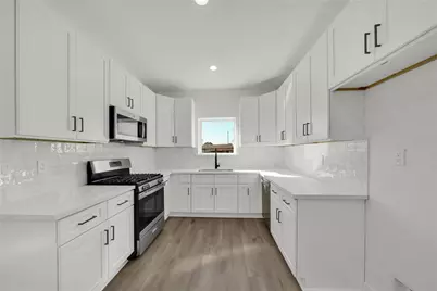 8402 Double Avenue #A, Houston, TX 77088 - Photo 5