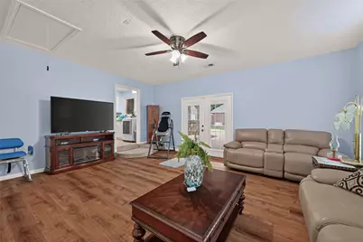 111 Texarkana Drive, Magnolia, TX 77354 - Photo 9