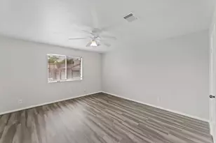 3926 Millrock Cir, Sugar Land, TX 77479 - Photo 11