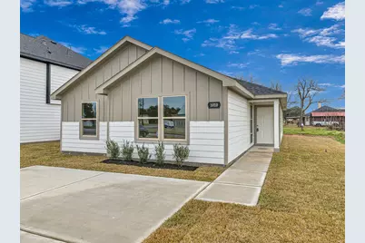 1010 4th Street, Hempstead, TX 77445 - Photo 3