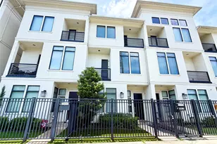 3917 Rose St, Houston, TX 77007 - Photo 1