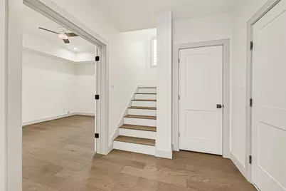 5619 Val Verde Street #A, Houston, TX 77057 - Photo 7