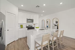 630 Nestor Dr, Crosby, TX 77532 - Photo 5