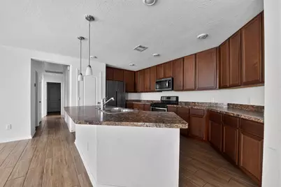 6014 Wakanda Lane, Houston, TX 77048 - Photo 11