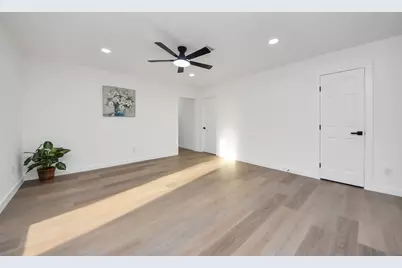 101 Talisman Street, Lake Jackson, TX 77566 - Photo 17