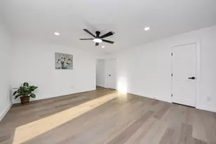 101 Talisman St, Lake Jackson, TX 77566 - Photo 17