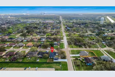 101 Talisman Street, Lake Jackson, TX 77566 - Photo 47