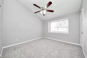 10603 Thorncliff Dr, Humble, TX 77396 - Photo 15