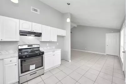10603 Thorncliff Drive, Humble, TX 77396 - Photo 11