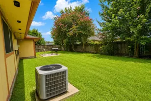 14102 Twisted Rattan Ln, Houston, TX 77015 - Photo 27
