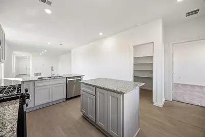 17202 Boulder Beach Drive, Crosby, TX 77532 - Photo 11