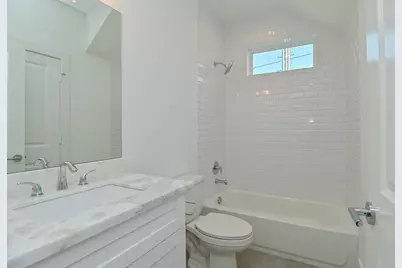 4317 Koehler Street #C, Houston, TX 77007 - Photo 9