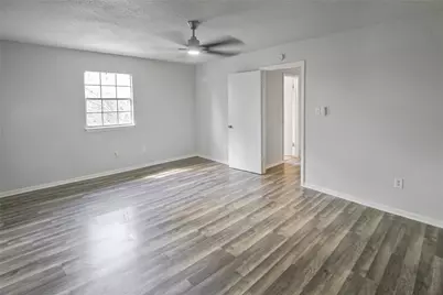 10322 Nold Drive, Houston, TX 77016 - Photo 13