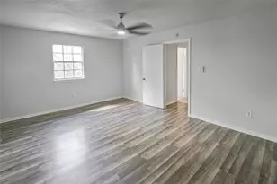 10322 Nold Dr, Houston, TX 77016 - Photo 13