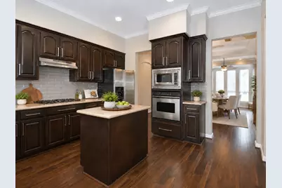 2146 Stacy Knoll, Houston, TX 77008 - Photo 7