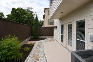 2146 Stacy Knoll, Houston, TX 77008 - Photo 25
